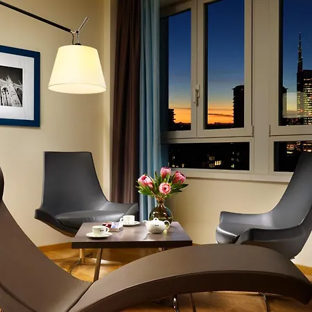 Una Hotels Century Milano-2